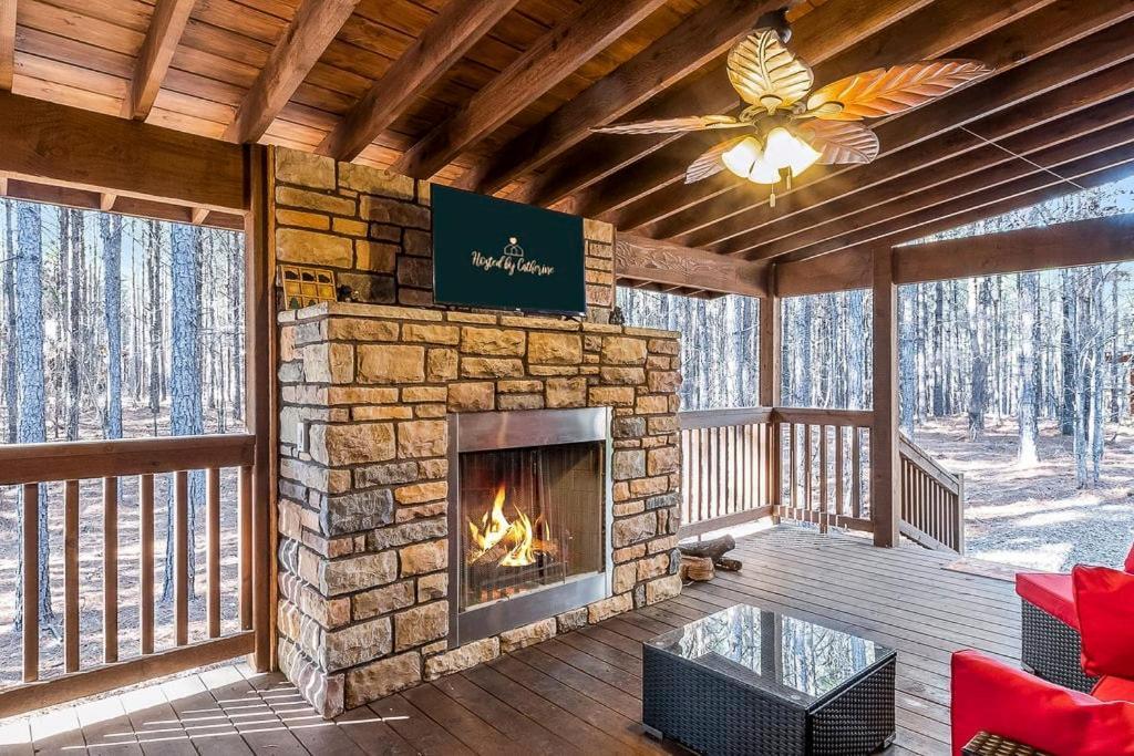Large Luxury 2Br Cabin W Hot Tub Double Trouble Was Designed For Fun Comfort And Memories Minutes From Buzzling Hochatown And Beautiful Beaver Bend State Park Villa Броукън Боу Екстериор снимка
