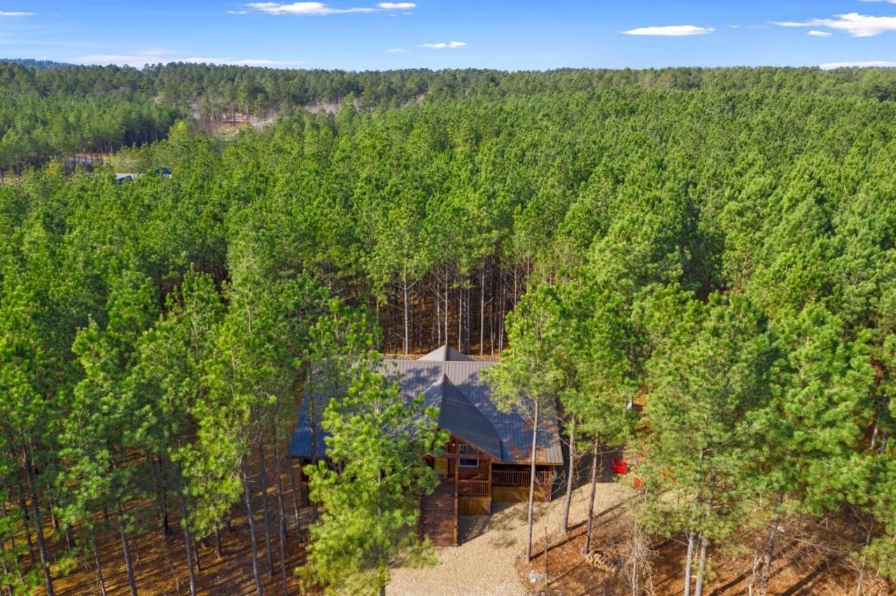 Large Luxury 2Br Cabin W Hot Tub Double Trouble Was Designed For Fun Comfort And Memories Minutes From Buzzling Hochatown And Beautiful Beaver Bend State Park Броукън Боу Екстериор снимка